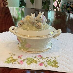 Lenox Bunny Candy Dish with Gold Accents